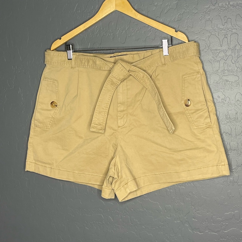 Banana Republic Brown Tie Waist Short